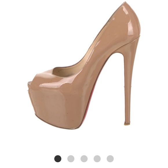 Nude Christian Louboutin 36.5 - Picture 2 of 5